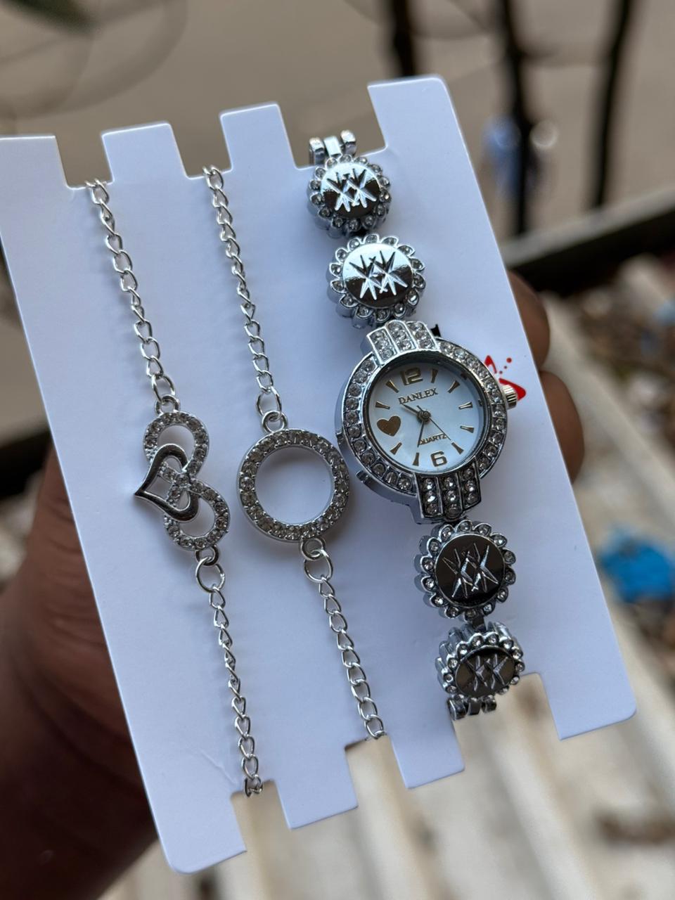 3 in 1 ladies watches LW02