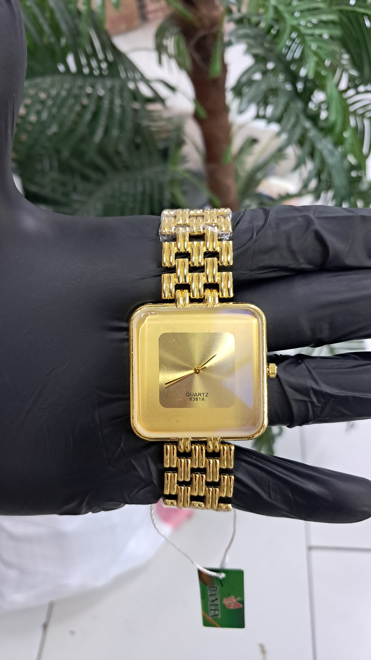 cm ladies classy watch