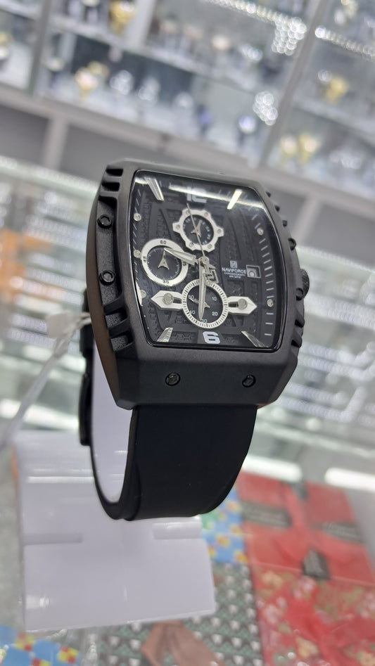 NAVIFORCE  8025
